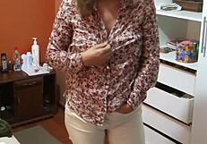 i-i take my huge tits out beach home makin cocks throb hard b4 fuckin...