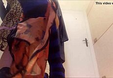 tease yourself deciding between my milf pussy and shemale cock