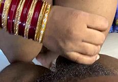 Ex-girlfriend's tight pussy gets fucked hard in oyo room mms