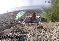 Watch misscreamy's wife give beach blowjob to huge cock as voyeurs stare