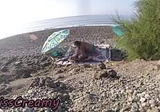 Watch misscreamy's wife give beach blowjob to huge cock as voyeurs stare