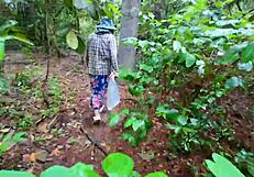 THAI GIRL HIKES FOREST STOPS FOR DOGGY CREAMPIE BEFORE MUSHROOM PICKING VOICE THAI 4K
