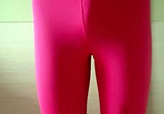 Misr4 displays tight pink leggings in sweaty workout update from May 07 2025