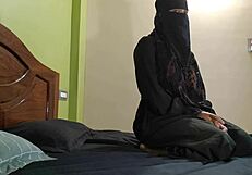 Lonely stepmom proves her skills with hardcore young cock pounding!