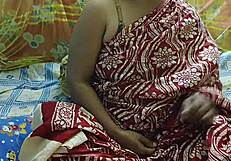 desi bhabhi teases her boyfriend up close