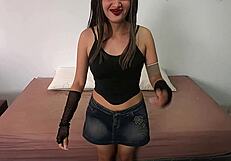 hermosa jovencita kelly en casting termina con creampie en su coño apretado