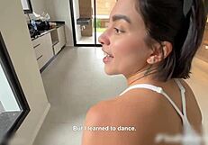 I SEDUCED the DELIVERY guy with my HUGE ASS and he fucked me BLOWJOB style