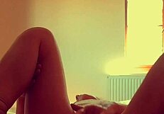 lilithalgol fingers her gaping pussy to squirting orgasm in homemade solo play