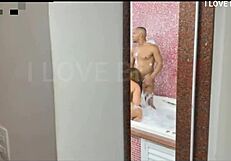 i'm watching my wife take that 24cm thick black cock through the door... humiliating