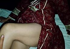 Hot Indian Aunty Finally Gives In to Dewar's Hard Chudai After Teasing Resistance