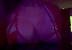 Italian big tits milf Artemisia makes her juicy natural boobs bounce teasingly at the public curb in slow motion