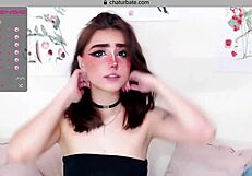 i discover lizzyhoney petite 18+ teen small tits web chat beauty