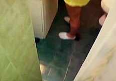 mi madrastra es la mejor en la ducha mojada