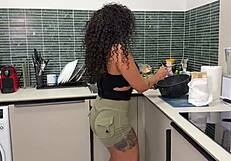 i got home frm work and bang milla ferrazo on kitchen counter