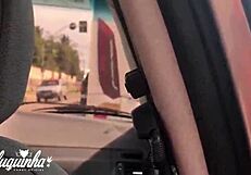 novinha masturbar se no uber e no final de tudo acaba dando o cuzinho