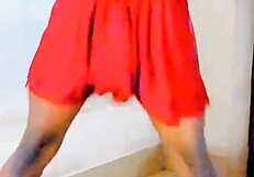 Shemale sissy pisses on own body