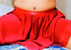 Shemale sissy pisses on own body