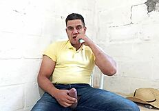 Yuri Gaucho Agroboy Super Dotado Esguichando Porra Da Pica Grossa