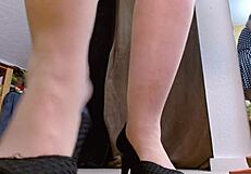 dawnskye1962 update 283 shows upskirt tan pantyhose and heels