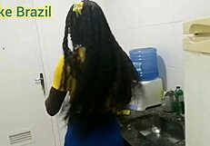 Fernanda chocolate foe na casa do myke brazil acistir o jogo