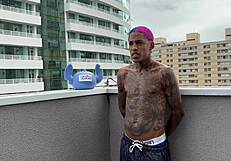 novinha de 18 aninhos fazendo uma visita �ntima por presidi�rio novinho tatuado
