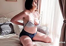 ersties natural hairy amateurin makes a sexy solo video for you