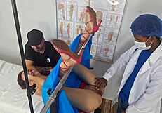 inseminada pelo medico dotado por tras do corno