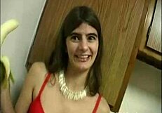 native girl loves taking cum in her mouth
