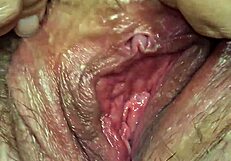 pregnant cumming orgasm and wet pussy