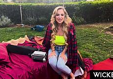 Wicked once upon a time in the valley episode 1 - welcome to the valley