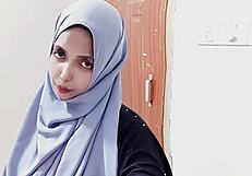 Desi Horny Hijabi Stepmom Fucks Stepson In Video