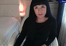 tamarra roman teases with strip and ass wiggle