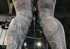 booty at the gym shows hot milf ass during workout