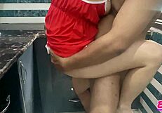 Bhabhi ka gussa shaant kiya kitchen mein chudai se