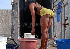 sunday morning i shake my juicy booty for neighbors