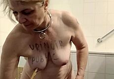 2026 07 06 esclave f urinoir public pinces et humiliations