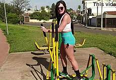 She heads to the gym in slutty clothes to tease guys
