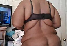 Big Mamma Certified Big Booty Nympho