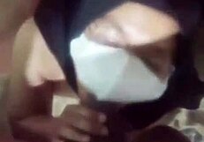 Cewek Indonesia Minum Air Kencing Langsung Dari Kontol
