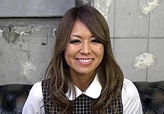 Skinny japanese teen gets standing creampie