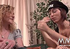German housewife performs blowjob and gets fingering in the home produced video clip
