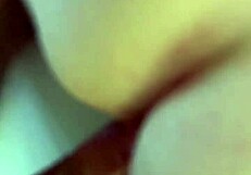 Cewek kurus 18 tahun hamil, dua kali muncrat di muka, memek penuh sperma