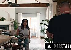 Pure Taboo: Pervert oklame zúfalú učiteľku Sarah Arabic na drsný sex