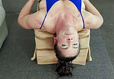 अरे, बीवी का मुंह थ्रोटपाई के लिए इस्तेमाल देखना चाहते हो?