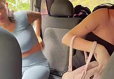 뜨거운 임신 친구와 내가 낯선 사람에게 미친 애널 섹스로 갚아