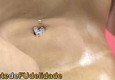 Moje nevlastní dcera byla nejžhavějším vánočním dárkem pro divokou latinskou anal akci. Věříš tomu?