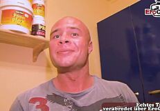 Tysk husmor scorer fitness-fyr ved casting