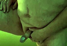 Ορνιάρης Γέρος Άνθρωπος Chris ΔΕΙΧΝΕΙ ΤΗΝ ΆΓΡΙΑ ΠΛΕΥΡΑ ΤΟΥ!