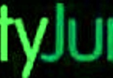 سوفي رايان تهز صدرها الكبير لإغراء أليكس جيت. هي تتوق لزبه في RealityJunkies.