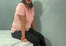 Lleno de crema en el coño apretado de Matty Mila Perez